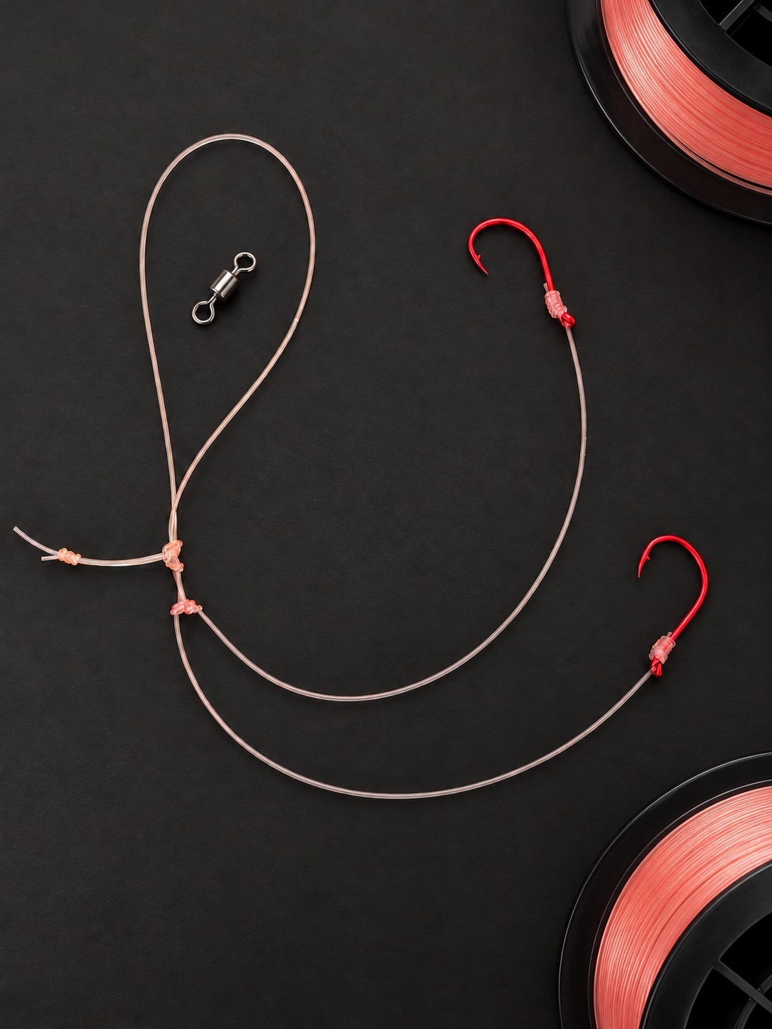 Snafu Rig with two snelled red octopus hooks and a center dropper loop